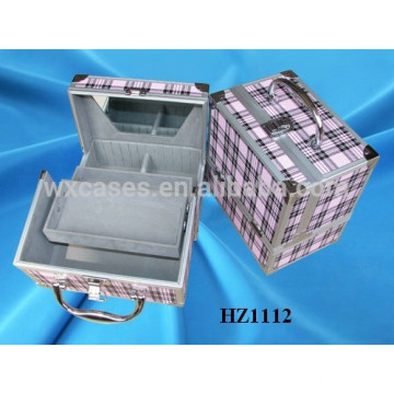 high quality aluminum cosmetic case with PVC skin manufacturer